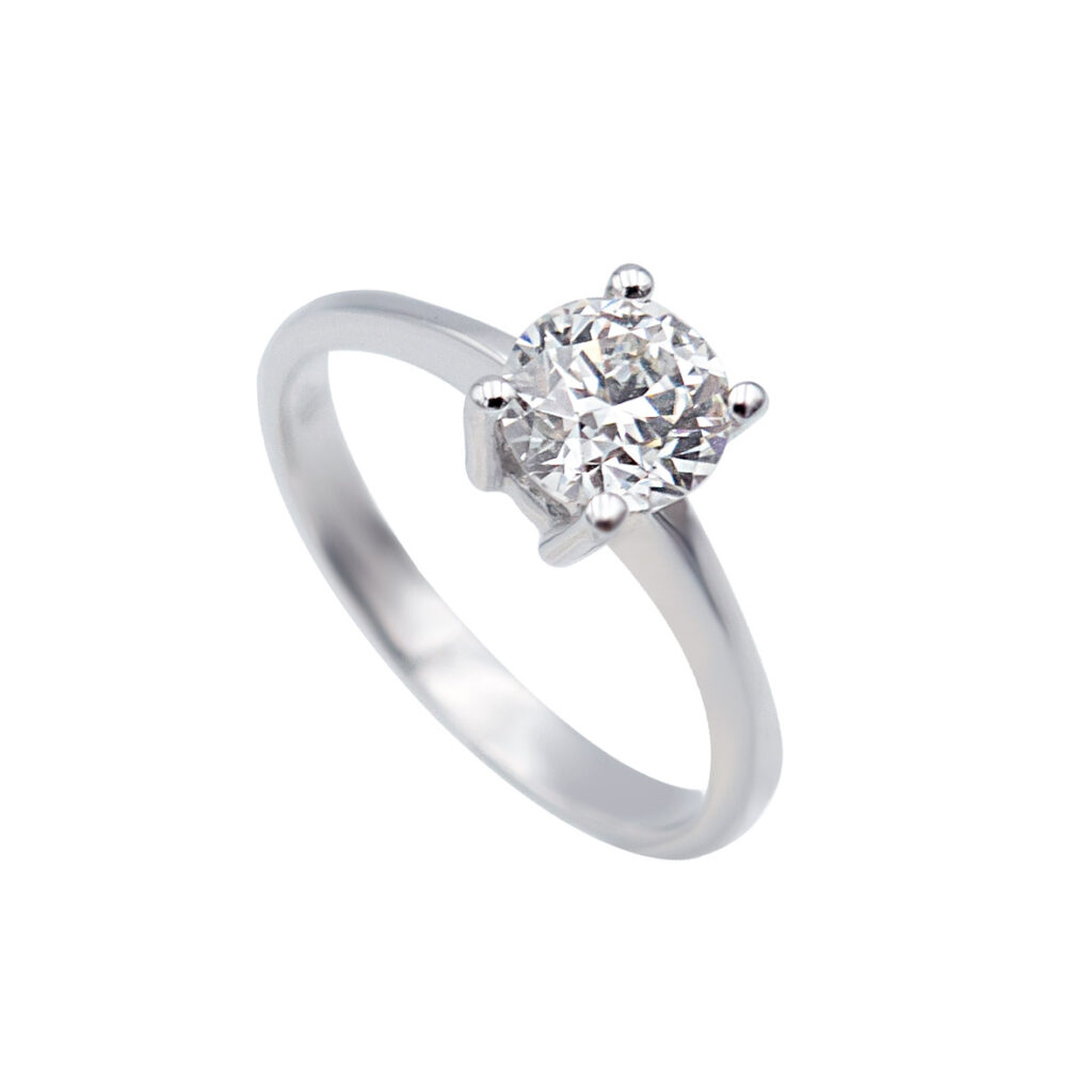 DIAMOND SOLITAIRE 01