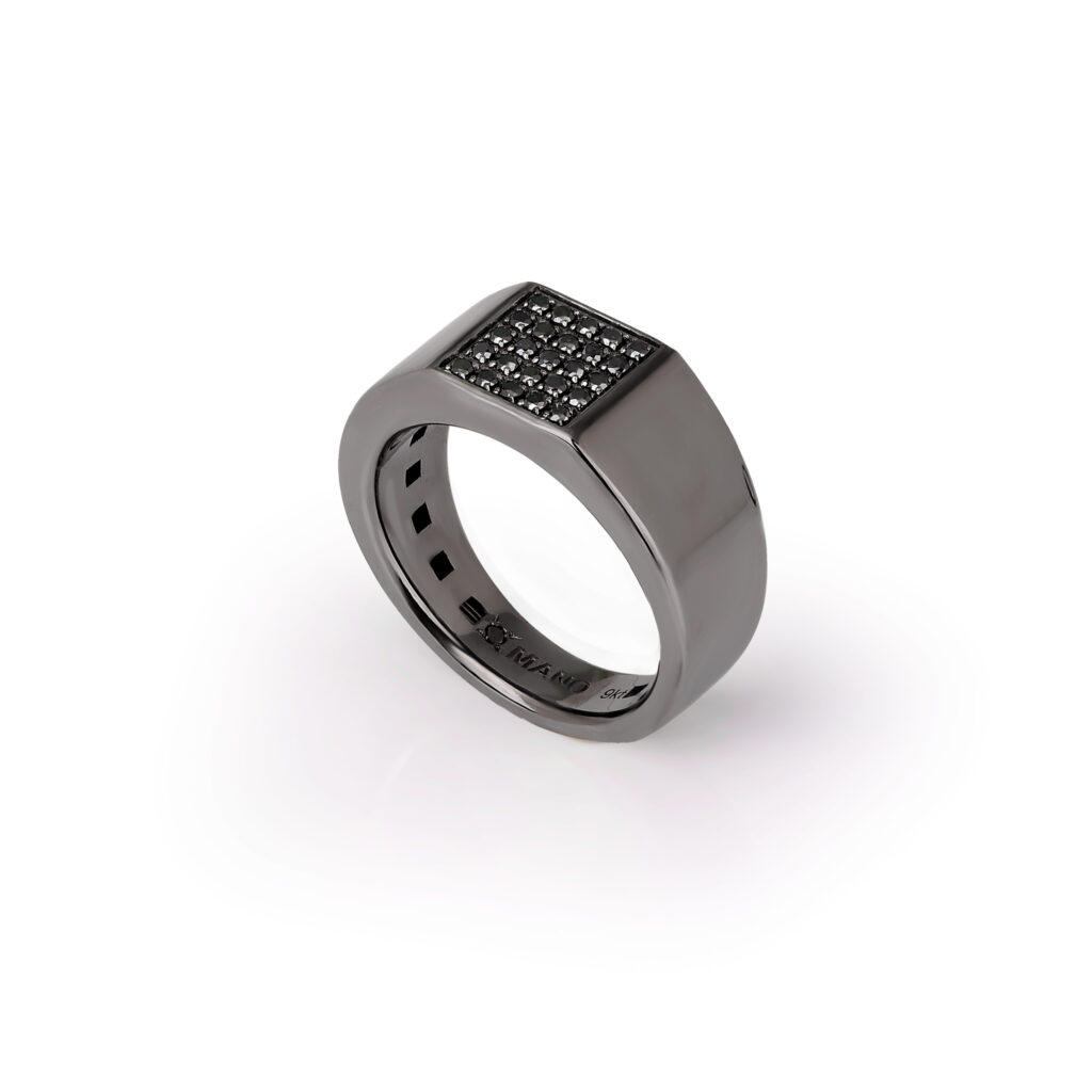 DIAMOND RING BLACK